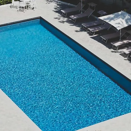 Hotel Club